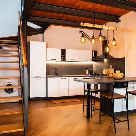 Casa Di Design Con Giardino Privato In Centro A * Piacenza
