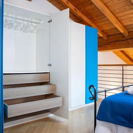 Casa Di Design Con Giardino Privato In Centro A Piacenza